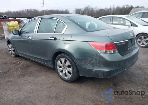2010 Honda Accord 2.4 Ex z USA, uszkodzony, nr VIN 1HGCP2F75AA001439
